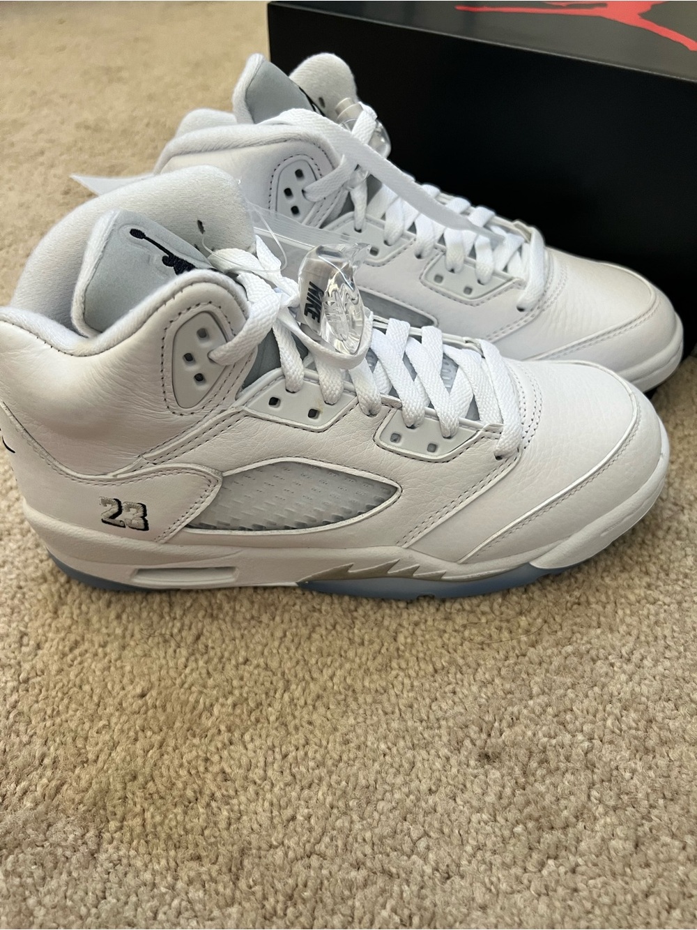 Jordan Kids' White Retro 5 OG (GS) Sneakers with silver and ice blue accents
